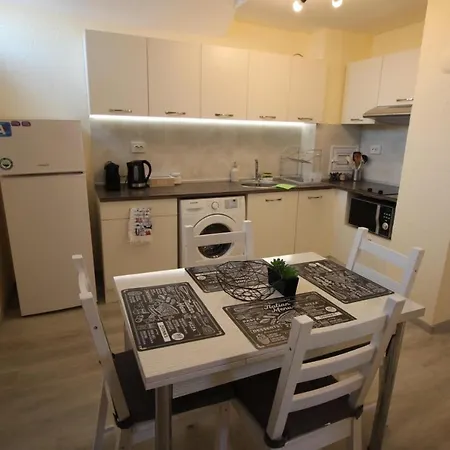 Happy Lazur Appartement *